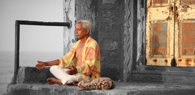 Meditate in Dwarka, Gujarat